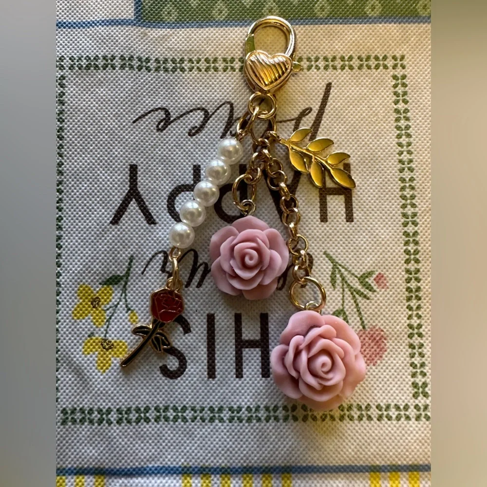 NWT light purple roses charm keychain purse charm